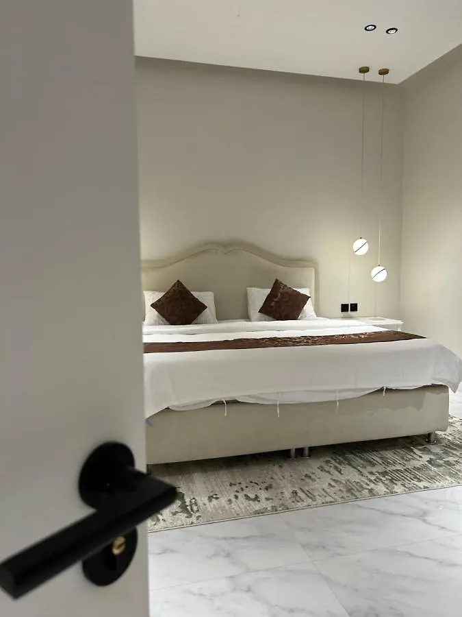 Apartment شقة فاخرة ٣ غرف وصالة ٣ Riyadh