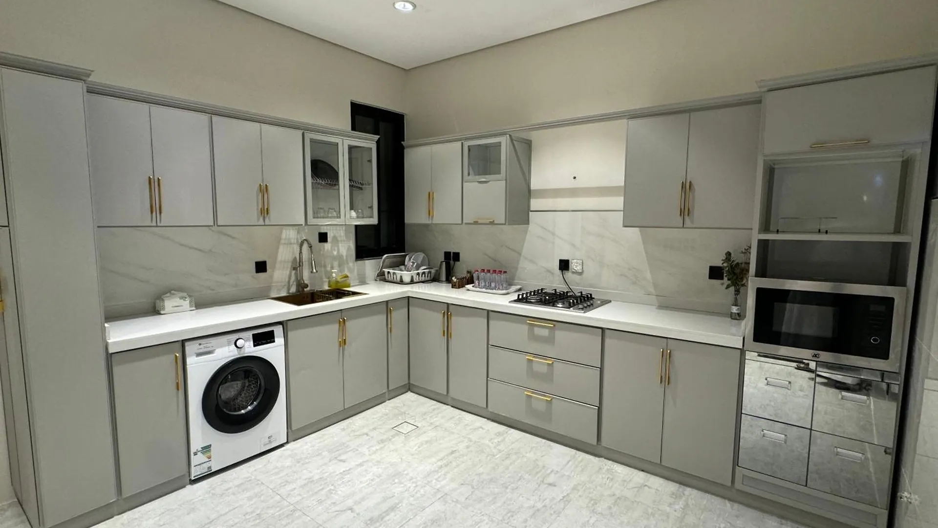 Apartment شقة فاخرة ٣ غرف وصالة ٣ Riyadh