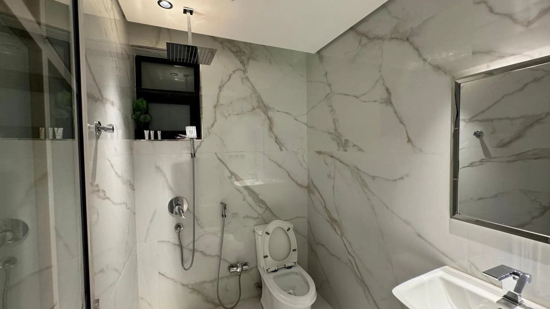 شقة فاخرة ٣ غرف وصالة ٣ Riyadh Apartment